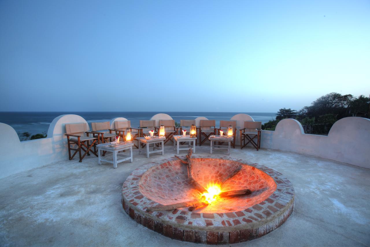 Msambweni Beach House Villa ภายนอก รูปภาพ