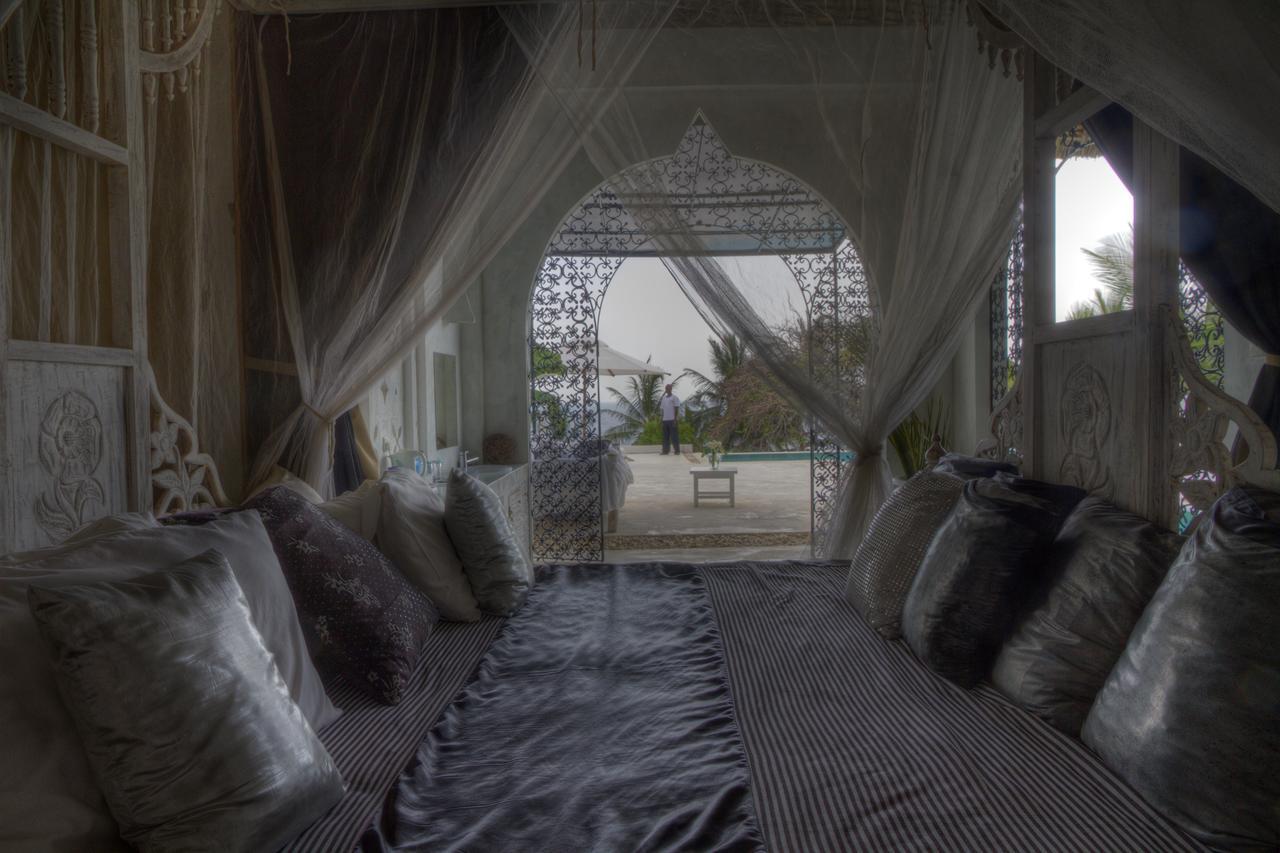 Msambweni Beach House Villa ภายนอก รูปภาพ