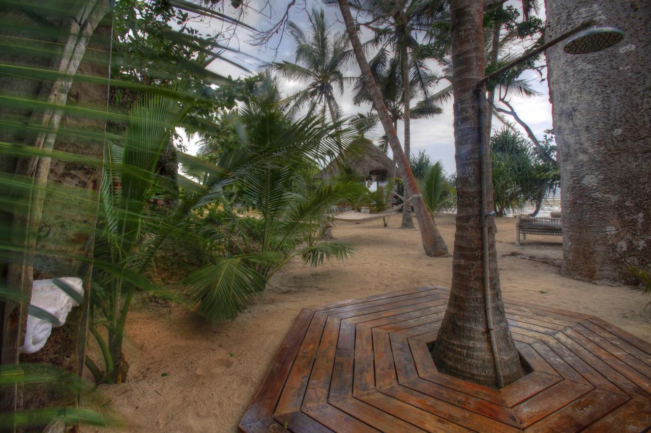 Msambweni Beach House Villa ภายนอก รูปภาพ