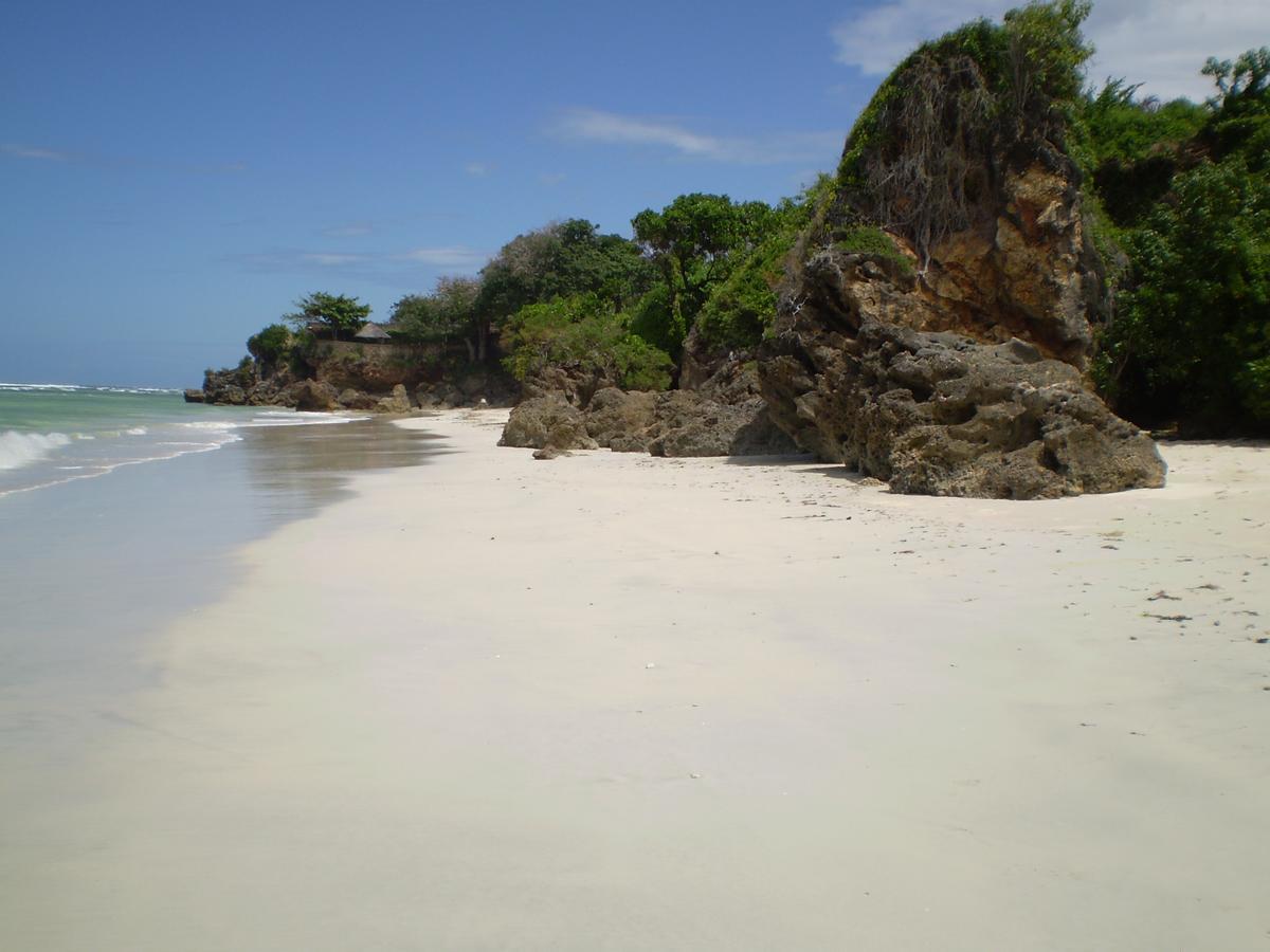 Msambweni Beach House Villa ภายนอก รูปภาพ
