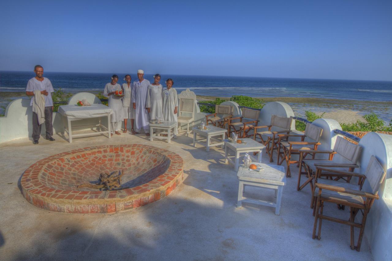 Msambweni Beach House Villa ภายนอก รูปภาพ