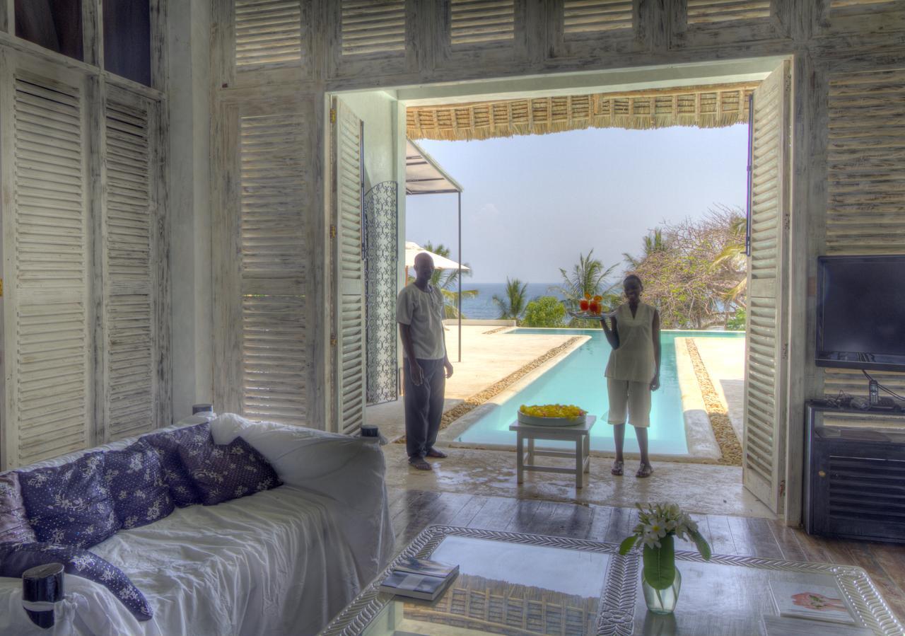 Msambweni Beach House Villa ภายนอก รูปภาพ