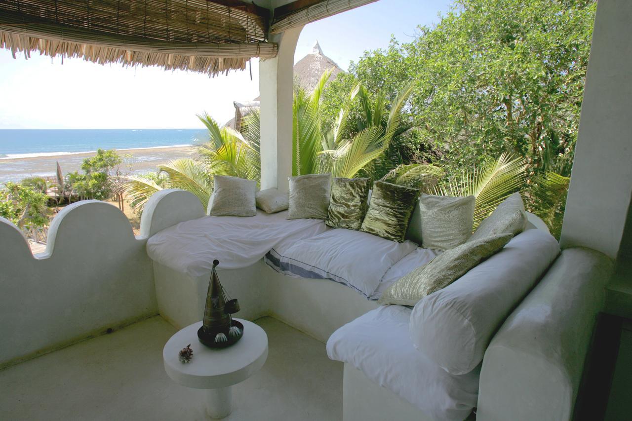 Msambweni Beach House Villa ภายนอก รูปภาพ