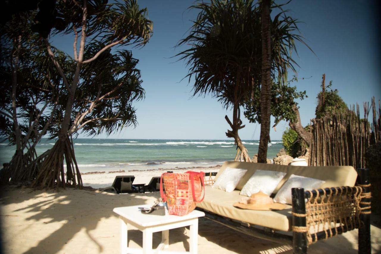 Msambweni Beach House Villa ภายนอก รูปภาพ