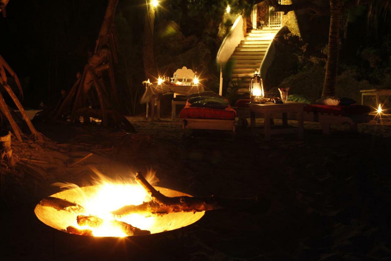 Msambweni Beach House Villa ภายนอก รูปภาพ