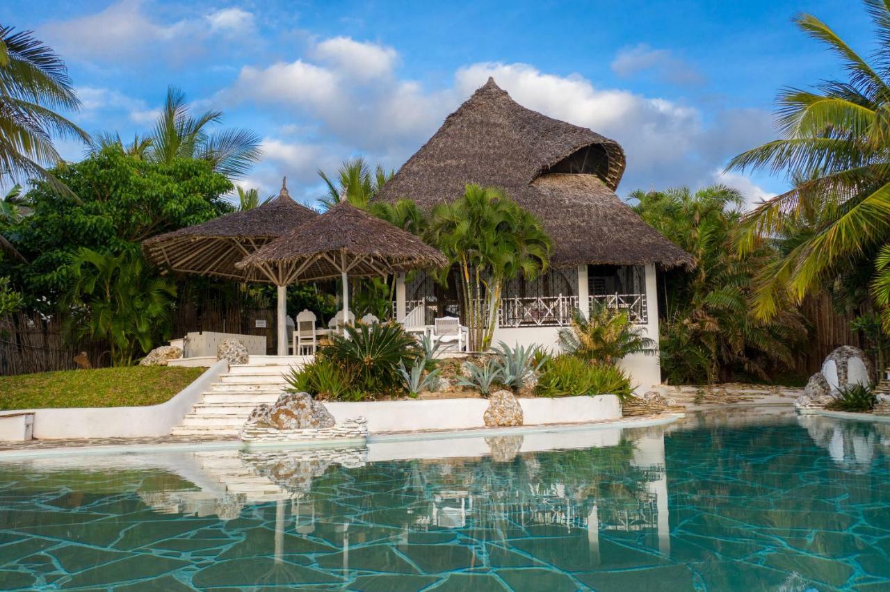 Msambweni Beach House Villa ภายนอก รูปภาพ